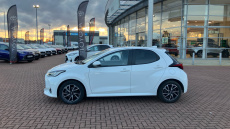 Toyota Yaris 1.5 Hybrid Design 5dr CVT Hybrid Hatchback